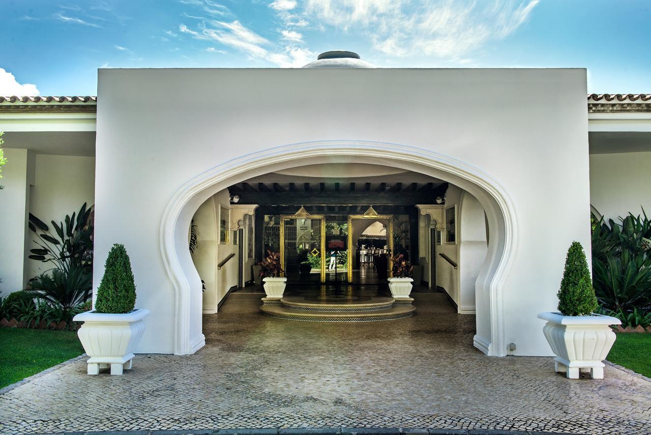 Four Seasons Country Club Hotel Кинта до Лаго Екстериор снимка