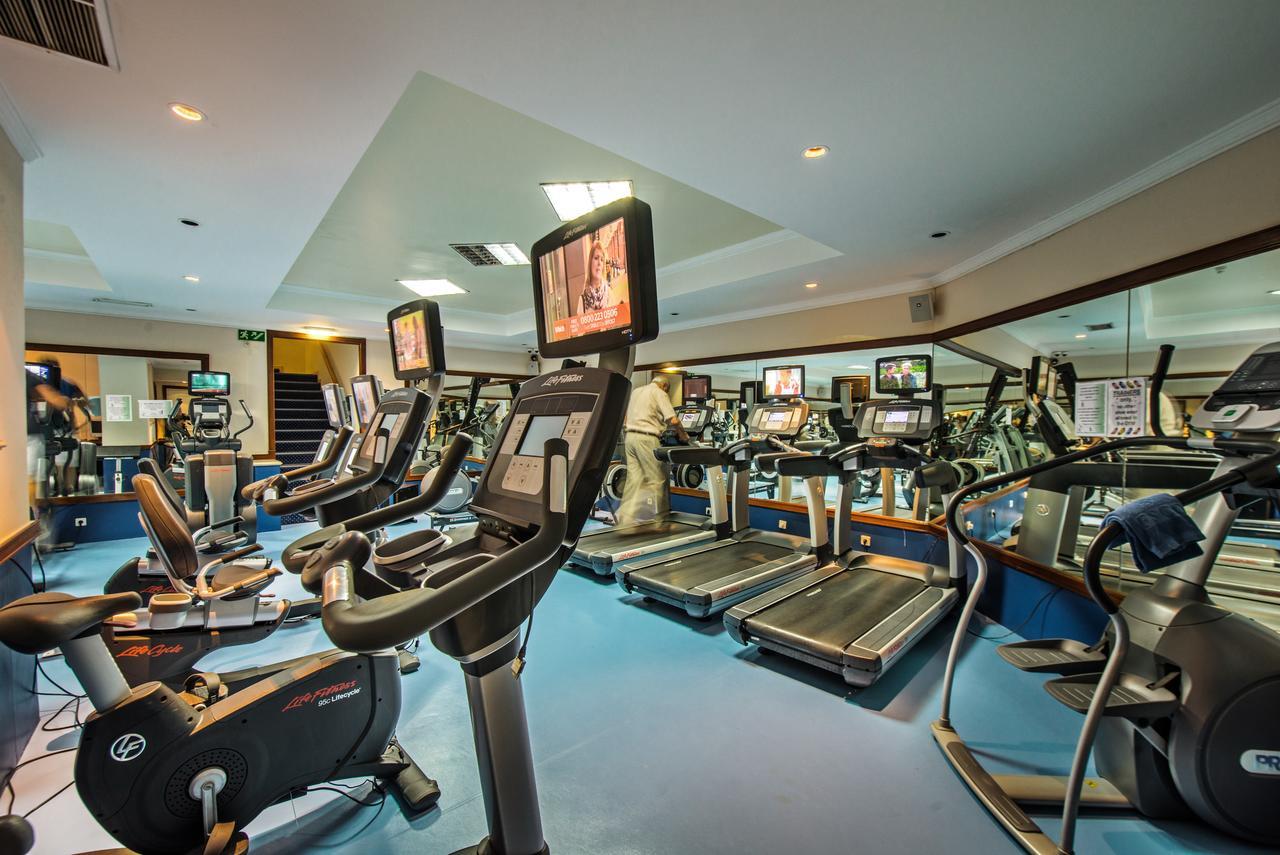 Four Seasons Country Club Hotel Кинта до Лаго Екстериор снимка