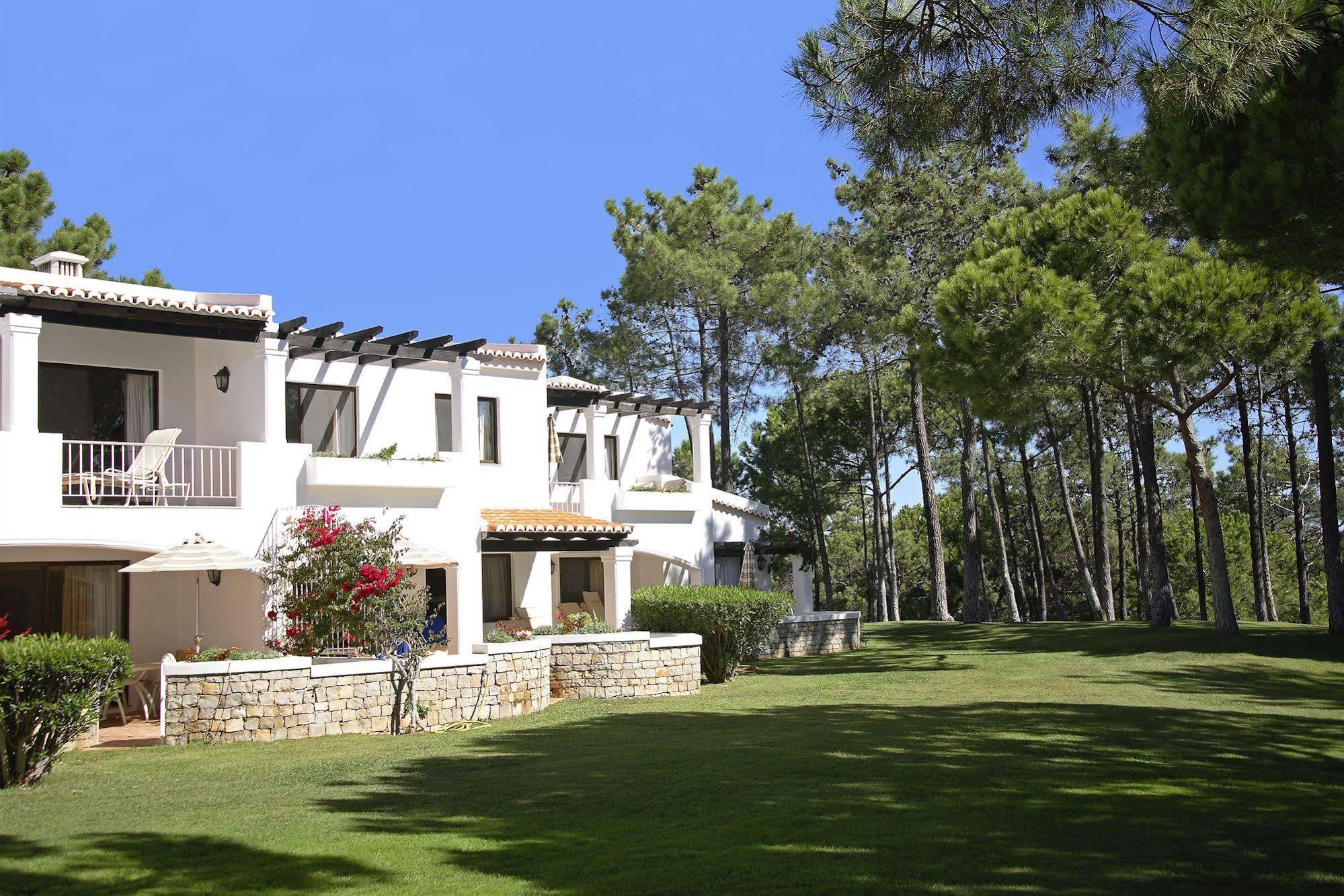 Four Seasons Country Club Hotel Кинта до Лаго Екстериор снимка