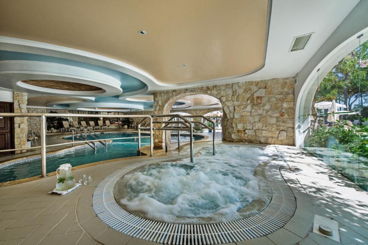 Four Seasons Country Club Hotel Кинта до Лаго Екстериор снимка